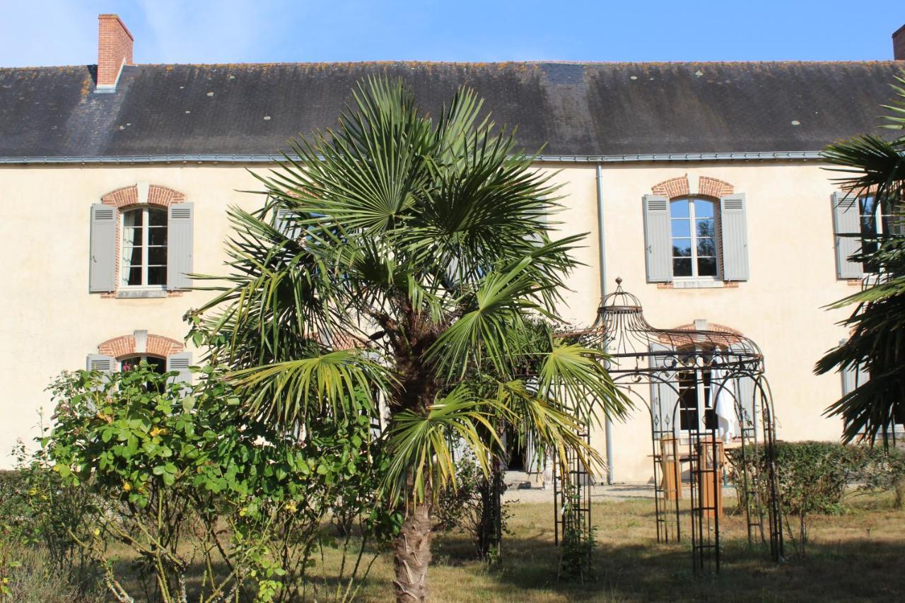 Manoir De Bel Ebat Hotel Crossac Eksteriør billede