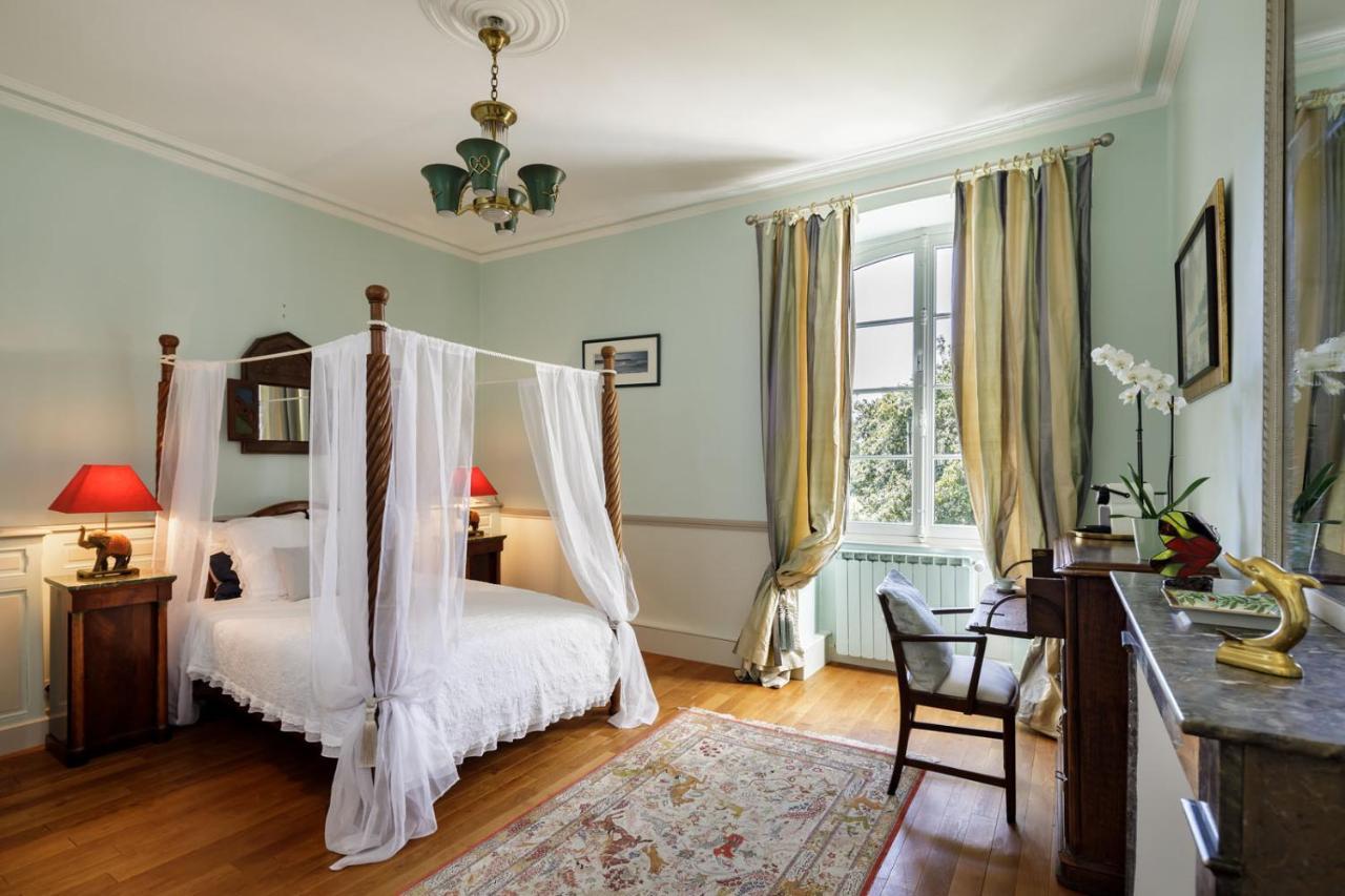 Manoir De Bel Ebat Hotel Crossac Eksteriør billede